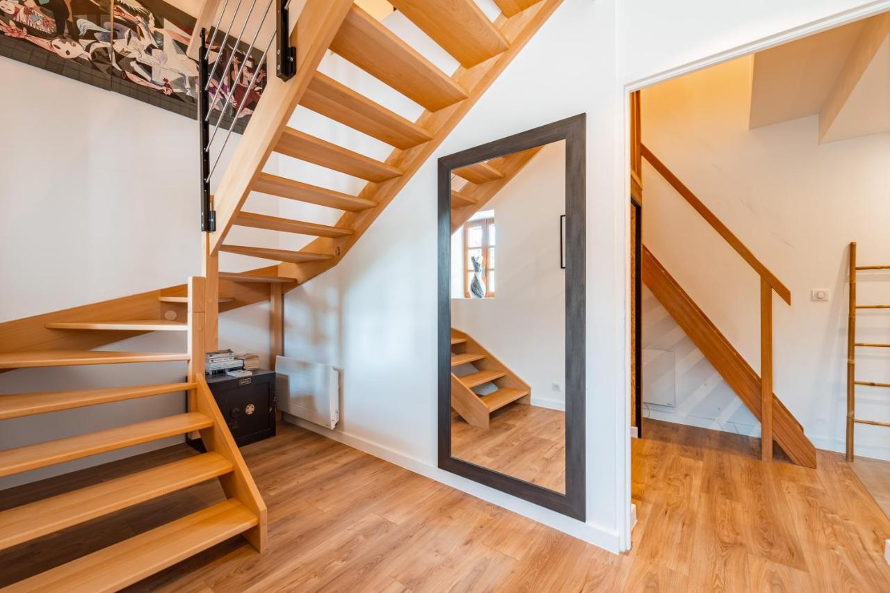 Loft Cosy Et Atypique Apartamento Sévrier Exterior foto